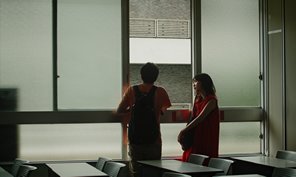 『よそ者の会（2023）』場面画像3