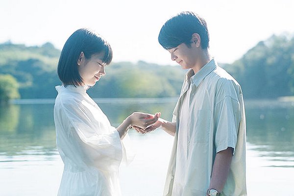 『ストロベリームーン』画像